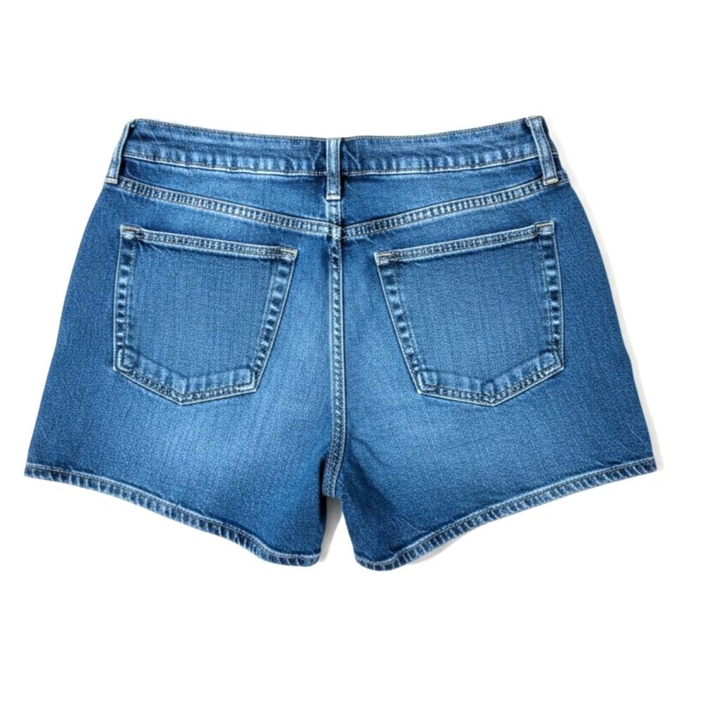 Gap 5 Inch Medium-Light Wash Denim Shorts Beach Summer Back to School Size 6 28 - Picture 3 of 6